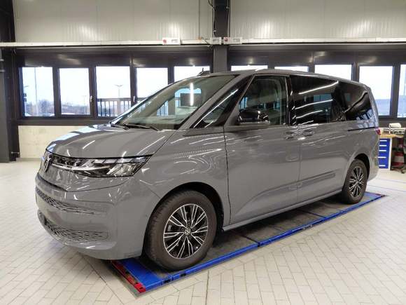 Náhľad spredu zľava