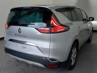 Vaizdas iš galo dešinės