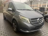 Pogled od napred  desno