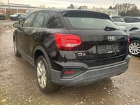 Pogled od pozadi levo