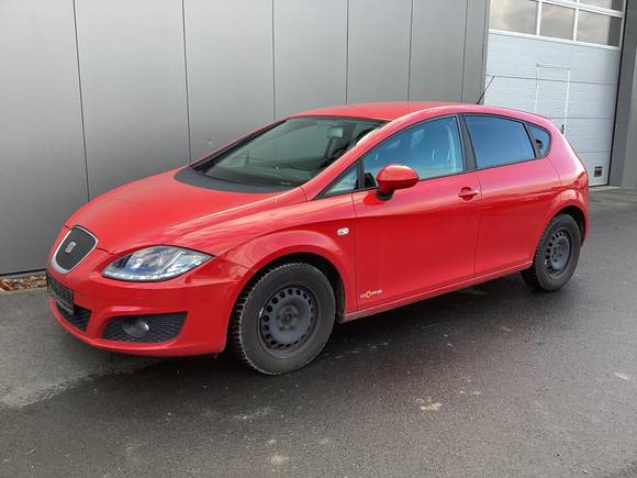 Pogled od napred levo