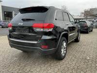 Pogled od pozadi desno