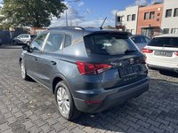 Pogled od pozadi levo