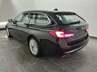 Vaizdas iš galo kairės