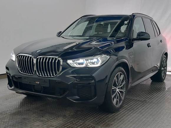 Vaizdas iš priekio kairės