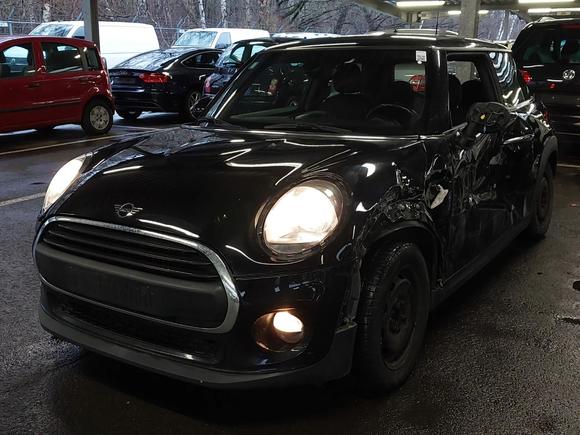 Vaizdas iš priekio kairės