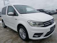 Pogled desno spredaj