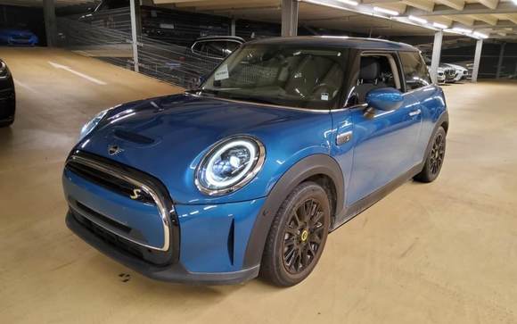 Náhľad spredu zľava