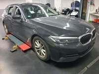 Náhled zpředu zprava