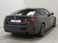 Náhľad zozadu sprava