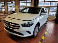 Náhled zpředu zleva