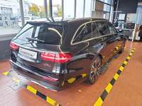 Náhled zezadu zprava