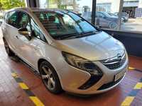 Náhled zpředu zprava