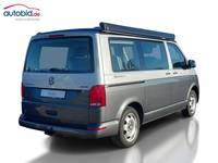 Pogled od pozadi desno