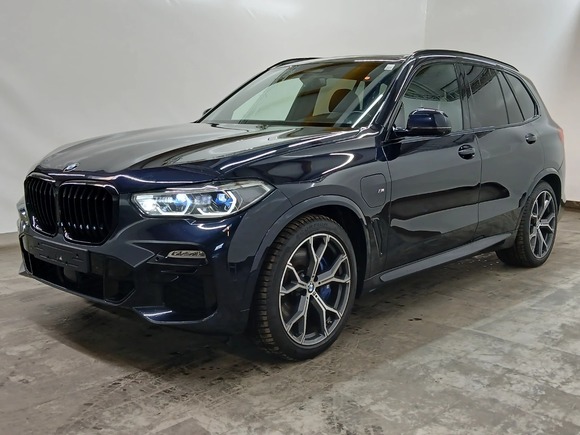 Pogled od napred levo