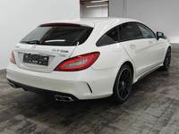 Pogled od pozadi desno