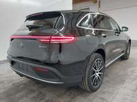 Pogled od pozadi desno