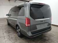 Pogled od pozadi levo