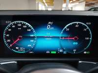 Pogled na kombinovani instrument