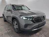 Pogled od napred  desno