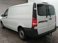 Pogled straga lijevo