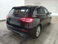 Pogled od pozadi desno