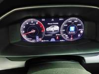 Pohľad na združený prístroj na palubnej doske