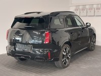 Náhľad zozadu sprava