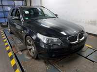 Pogled sprijeda desno