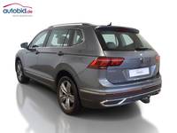 Pogled od pozadi levo