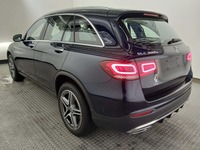 Pogled od pozadi levo