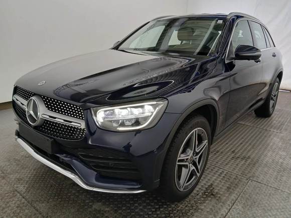 Pogled od napred levo