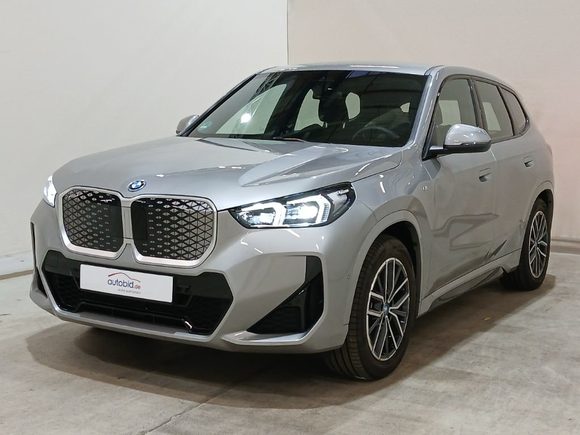 Náhľad spredu zľava