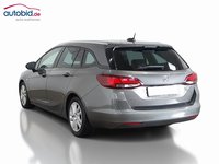 Pogled od pozadi levo