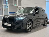 Pogled od napred levo