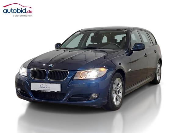 Pogled od napred levo