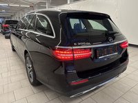 Pogled straga lijevo