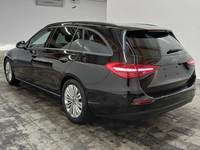 Widok z tyłu po stronie lewej