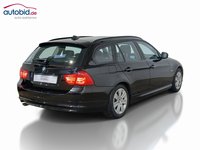 Pogled od pozadi desno