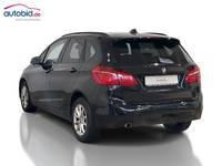 Pogled od pozadi levo