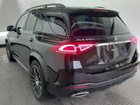 Pogled od pozadi levo