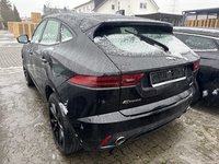 Вид сзади слева