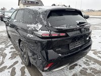 Вид сзади слева