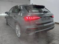 Widok z tyłu po stronie lewej