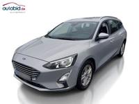 Pogled od napred levo