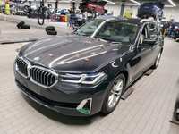 Pogled od napred levo