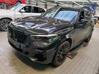 Pogled od napred levo