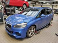 Pogled od napred levo