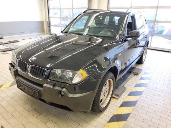 Náhľad spredu zľava