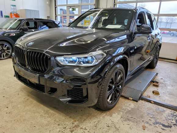 Náhľad spredu zľava